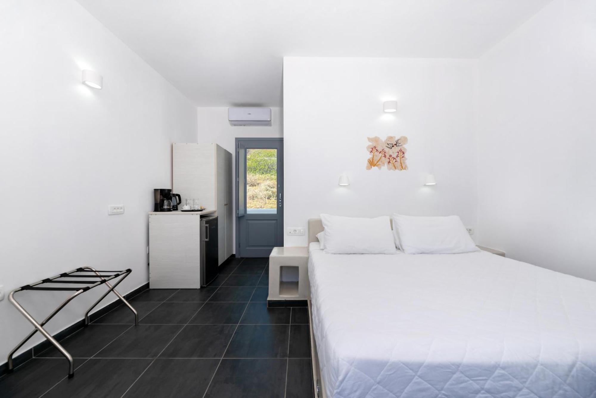 Pancratium Villas & Suites Akrotírion Eksteriør bilde