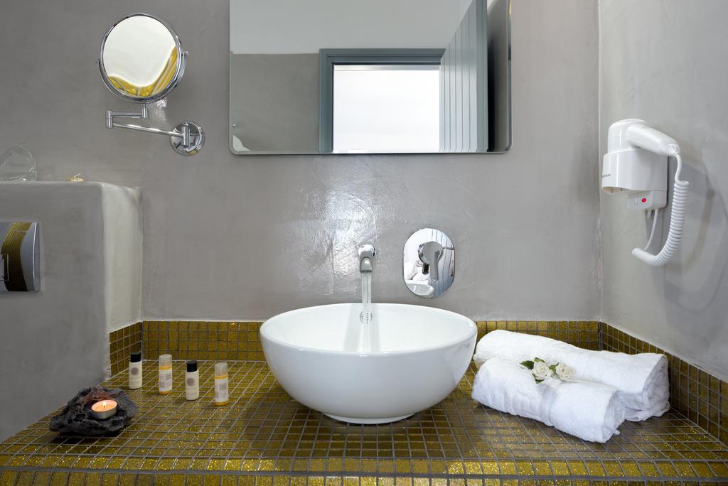 Pancratium Villas & Suites Akrotírion Eksteriør bilde